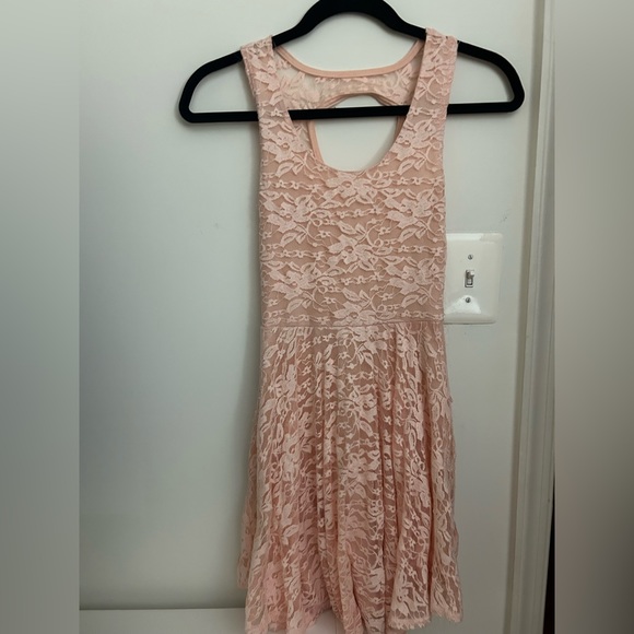 Women’s Junior Pink Lace Dress - Picture 1 of 3